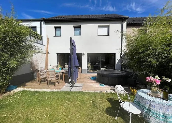 La Maison D’emma Et Son Jardin Près De Lille Hébergement de vacances