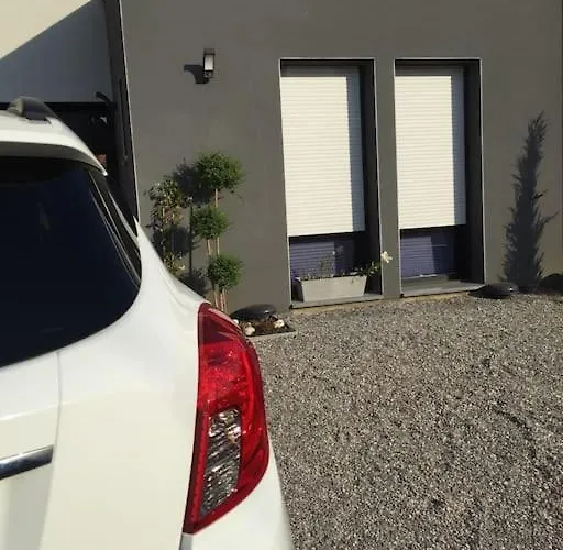 La Maison D’emma Et Son Jardin Près De Lille